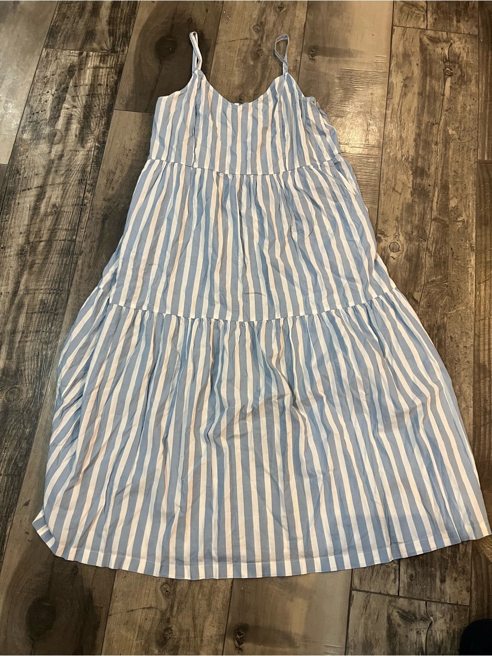 Old Navy Women’s XL Blue White Striped Tiered Cami Maxi Dress Summer